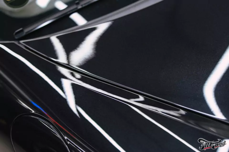 Улучшили Porsche Boxster S: восстановили кузов, добавили акцент в виде цветных ремней безопасности — и снова на дороге в идеальной форме!
